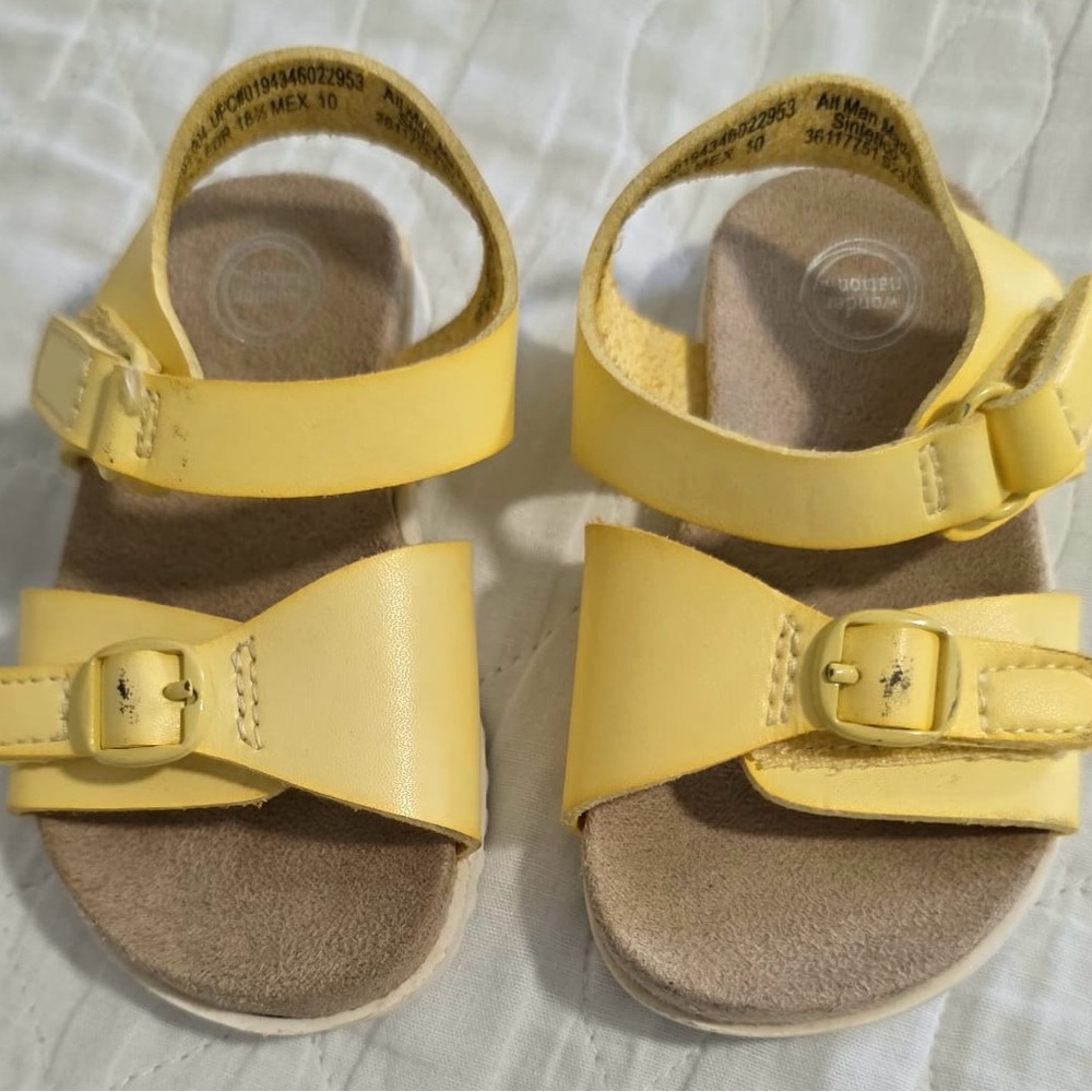 Wonder Nation Yellow Kids Sandals